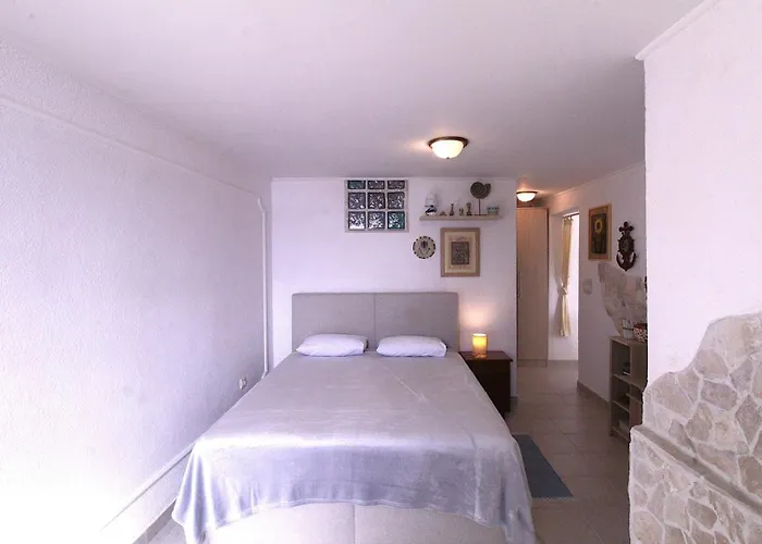 Sea View 2 Apartamento *