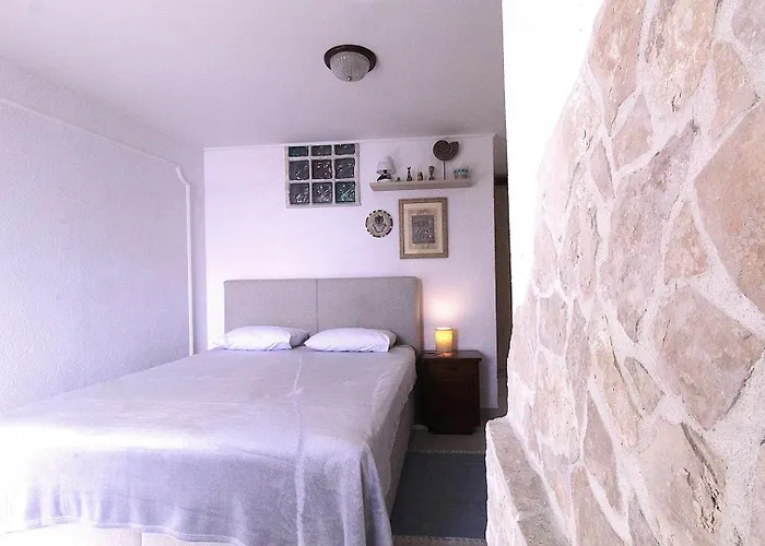 Sea View 2 Apartamento *